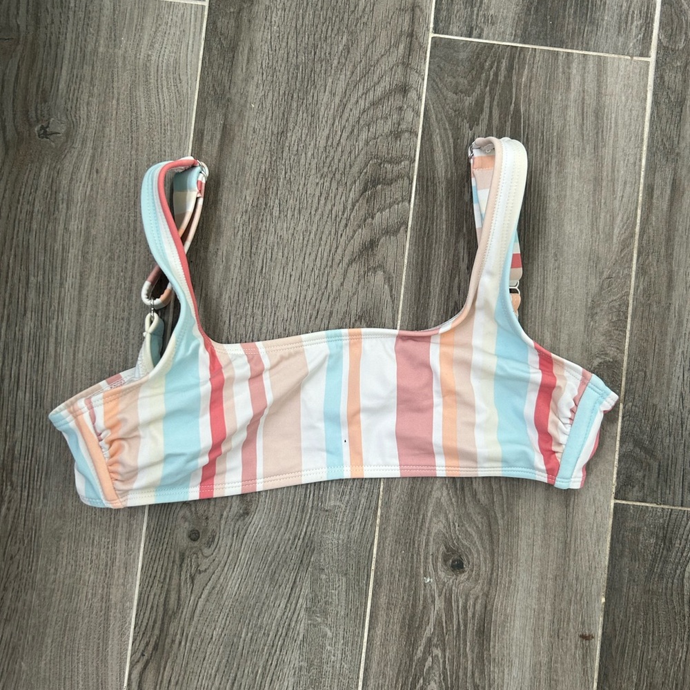Medium Swimsuit Top